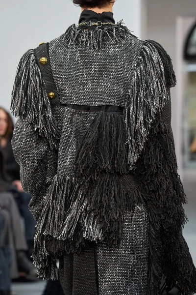 Look 92
